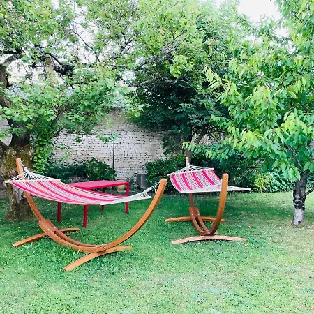 Casa de Férias Maison De Charme De 280m2 Avec Piscine Chauffee … Luçon