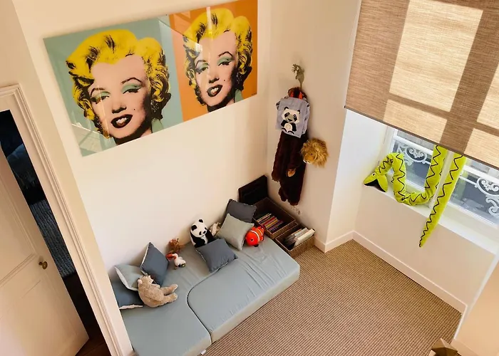 Maison De Charme De 280m2 Avec Piscine Chauffee …